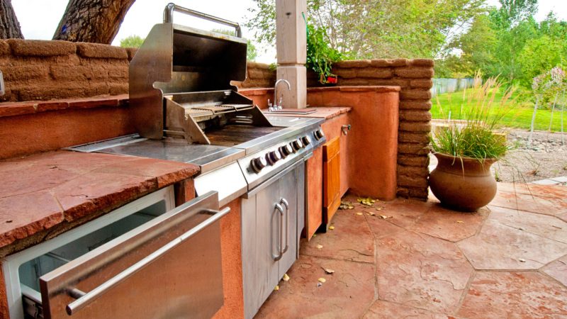 Outdoor Kitchens