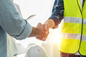 What to Look for in General Contractors When Building a Custom Home